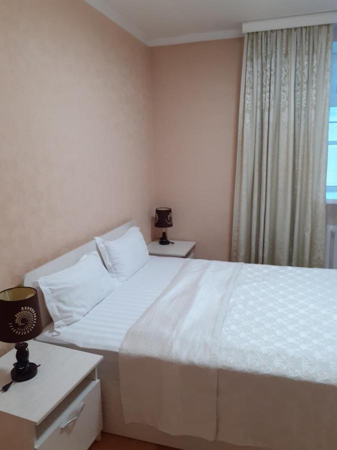 City Hotel Ustʼ-Kamenogorsk Eksteriør billede